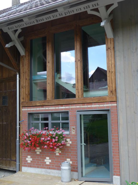 Gastehaus Zum Tulpenbaum Acomodação com café da manhã Turbenthal Exterior foto